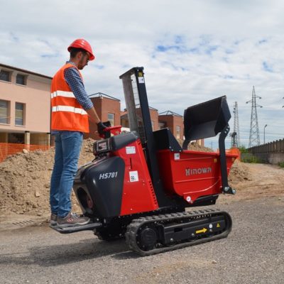 Hinowa HS701 rupsdumper met hi-tip van Safety Lift.